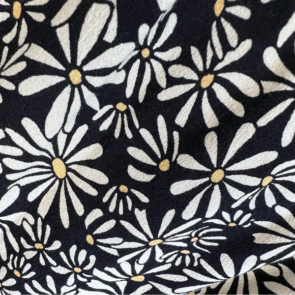 Lady’s Tank Top - Picture 2 of 2